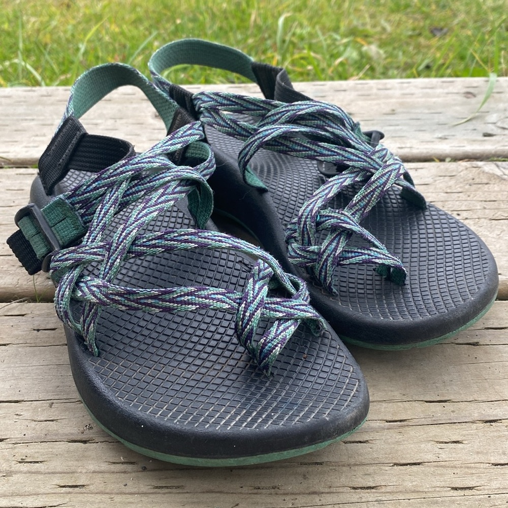 Chacos!